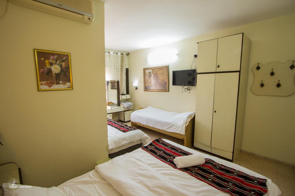 Daher Guest House นาซาเรธ ภายนอก รูปภาพ