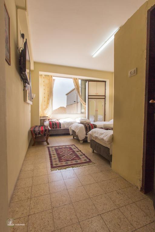 Daher Guest House นาซาเรธ ภายนอก รูปภาพ