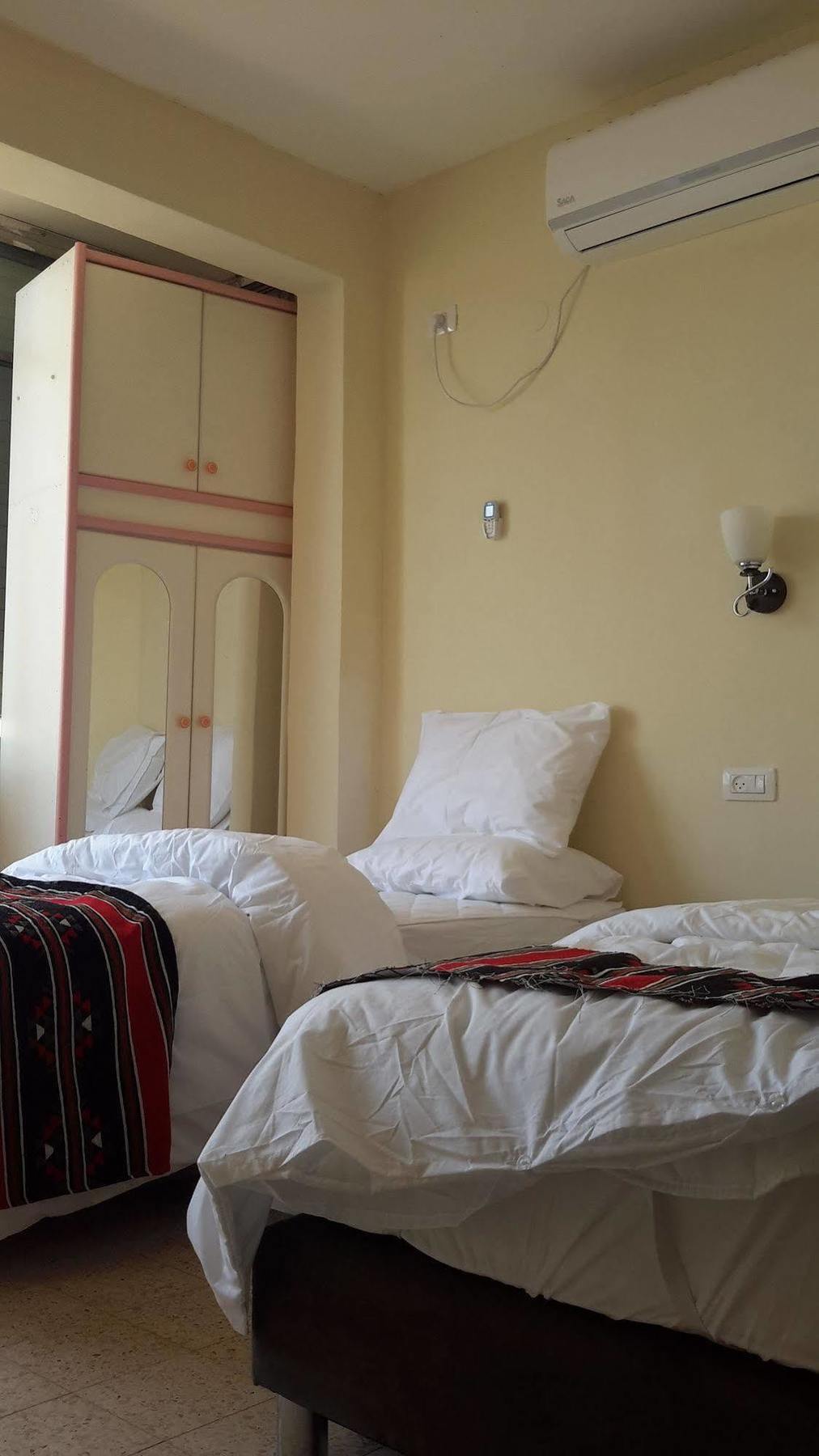 Daher Guest House นาซาเรธ ภายนอก รูปภาพ