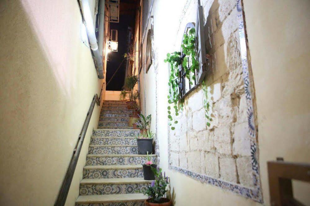 Daher Guest House นาซาเรธ ภายนอก รูปภาพ